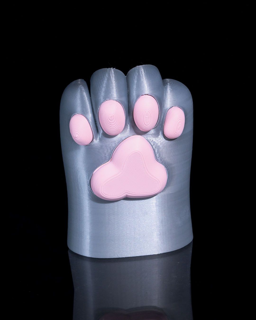 Cat paw pen holder